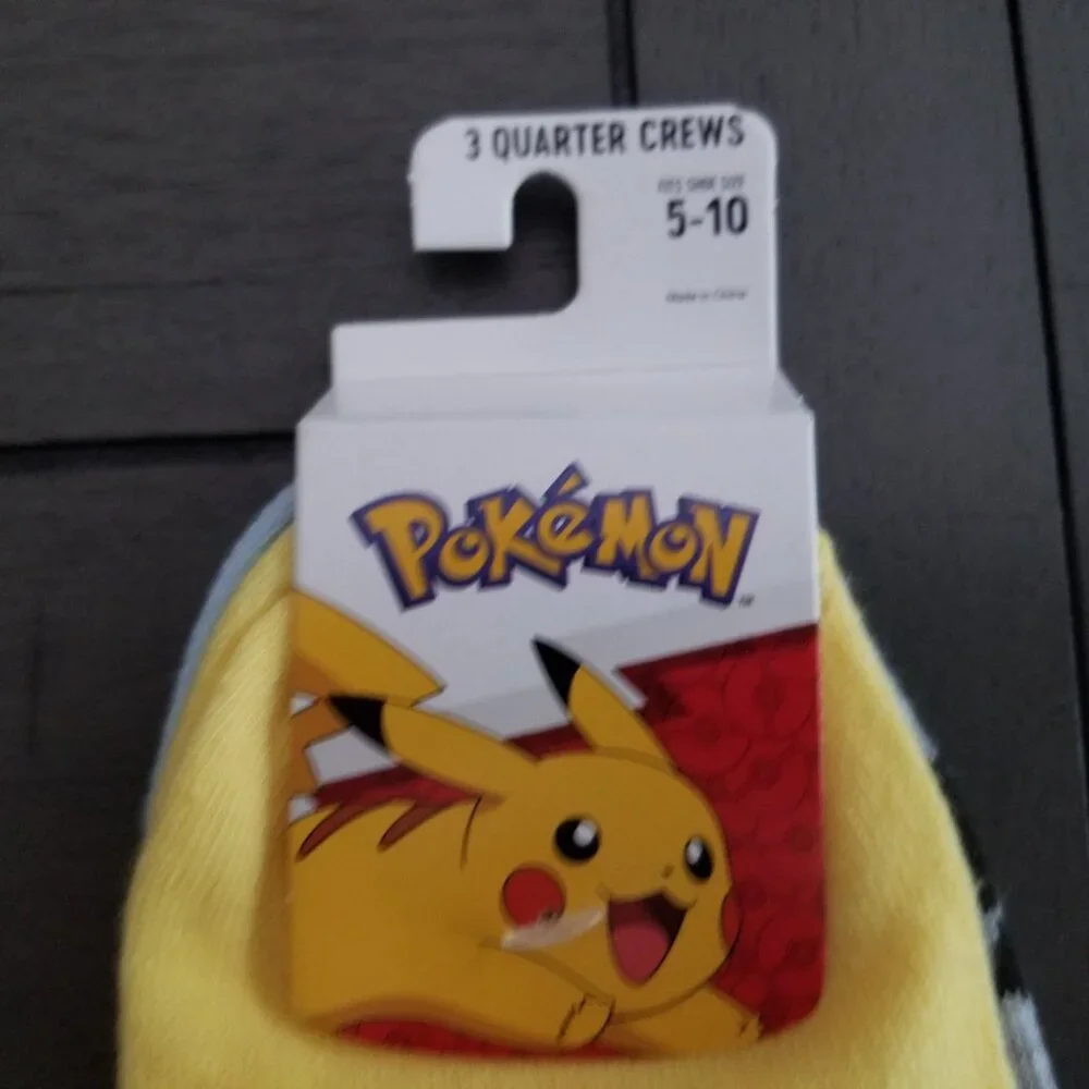 Pokémon 3 Pair Adult Quarter Crew Sock Set